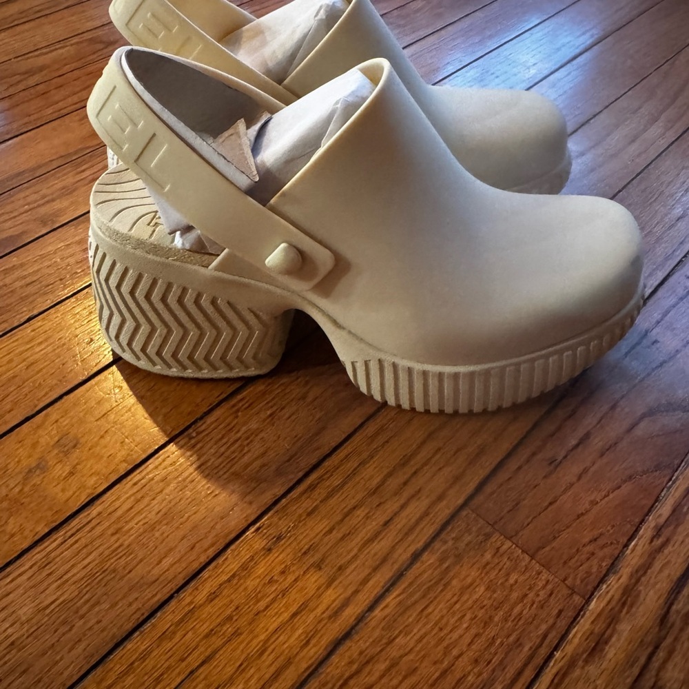 Sorel Cream Mules & Clogs